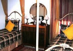 مبيت وإفطار كيلر هاوس - للكبار فقط Centre Hall المظهر الخارجي الصورة